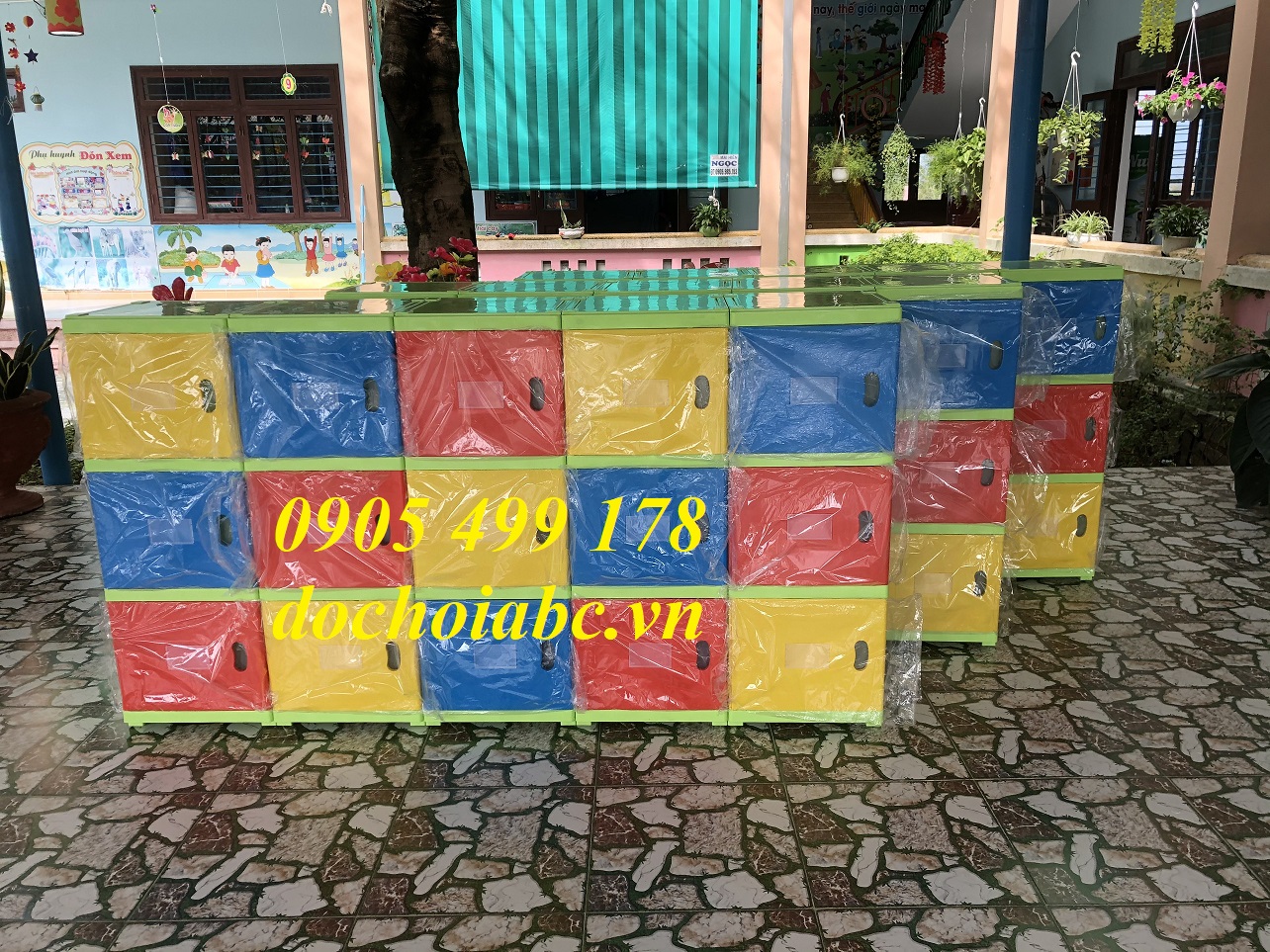 KỆ CẶP NHỰA MẦM NON CHO BÉ - THIẾT BỊ ĐỒ CHƠI ABC