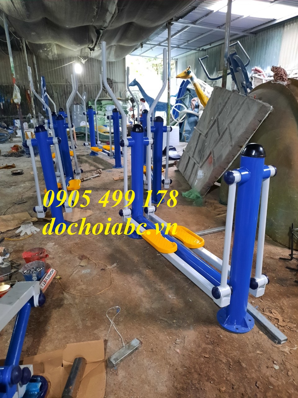 THIẾT BỊ TẬP TRƯỢT TUYẾT