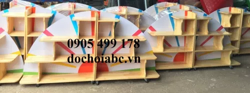 KỆ GỖ ĐỂ HỌC LIỆU HÌNH RẼ QUẠT 2 KHỐI CHO BÉ MẦM NON