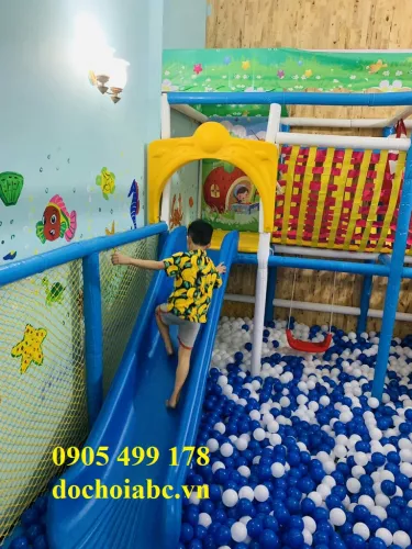 z2097002374043_f59e62ad2ed3380310725417f2e7cad2