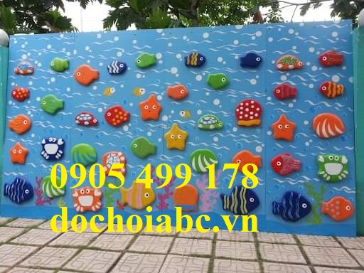 BỘ TƯỜNG VẬN ĐỘNG LEO NÚI CHO BÉ NGOÀI TRỜI