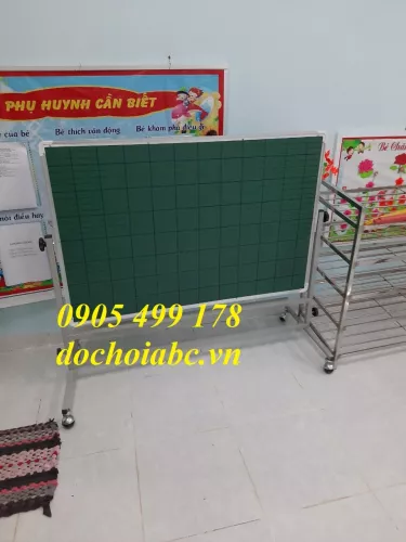 BẢNG QUAY HAI MẶT MẦM NON