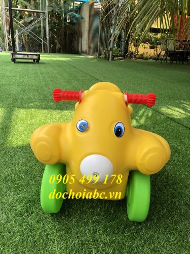 XE CHÒI CHÂN HÌNH CON CHUỘT CHO BÉ MẦM NON