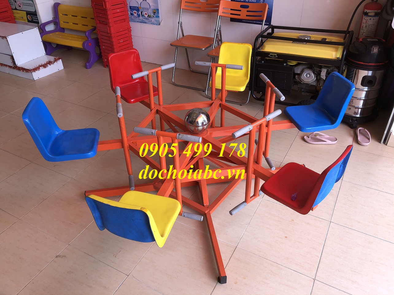 ĐU QUAY 6 GHẾ MẦM NON