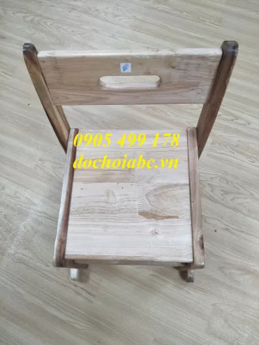 GHẾ GỖ MẦM NON CHO BÉ