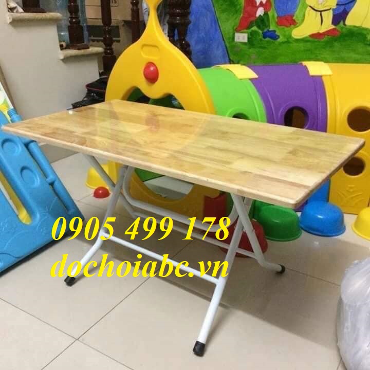 BÀN GỖ CHÂN SẮT CHO BÉ MẦM NON