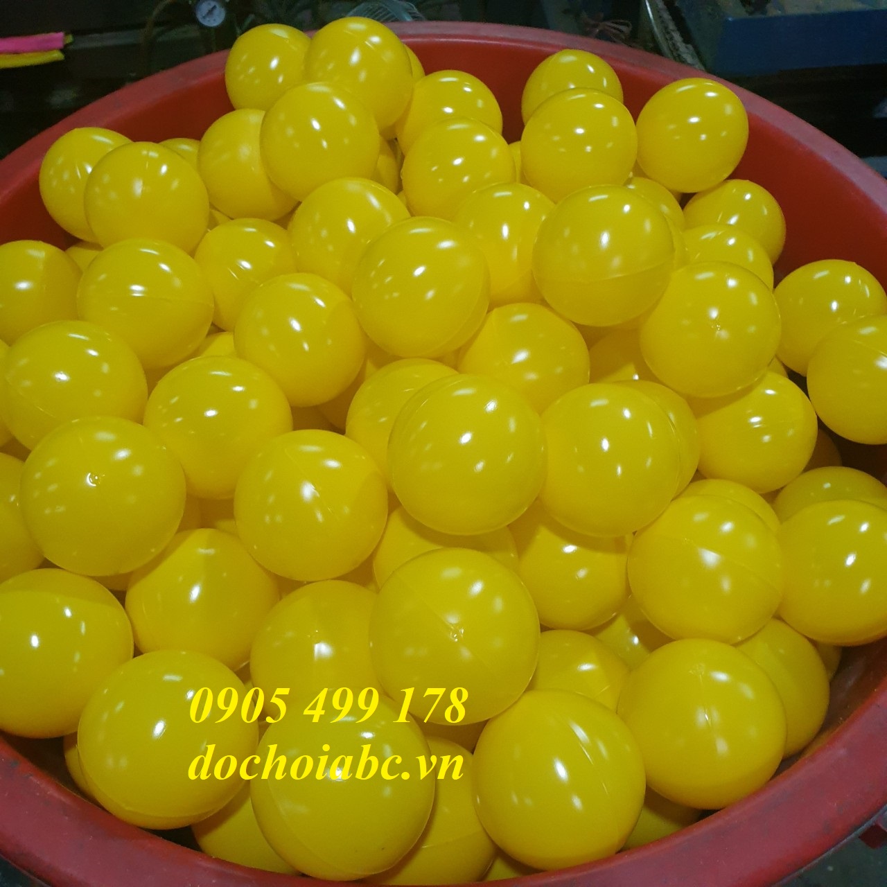 BÓNG NHỰA CHO BÉ CHƠI NHÀ BANH