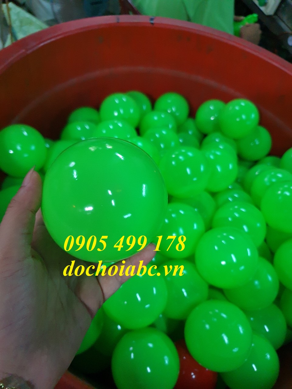 BÓNG NHỰA MỀM THẢ NHÀ BANH CHO BÉ MẦM NON