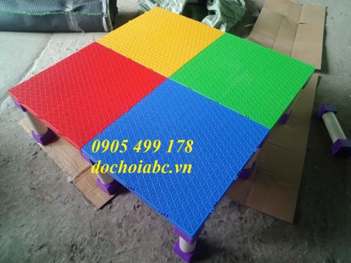 SÀN BỤC SÂN KHẤU LẮP GHẾP MẦM NON