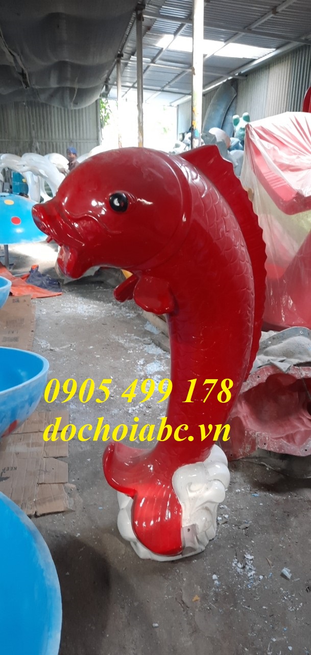 CÁ CHÉP PHUN NƯỚC BỂ BƠI - CÔNG VIÊN NƯỚC