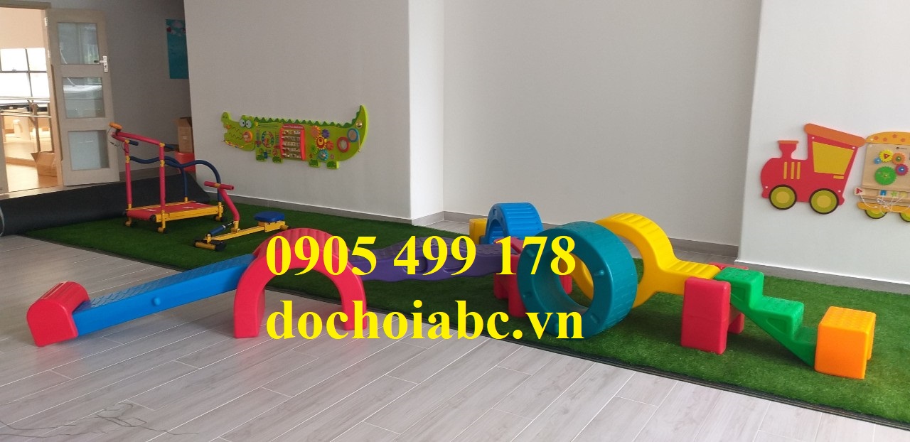 Bộ Đồ Chơi Vận Động Mầm Non Đa Năng 12 Chi Tiết Cho Bé