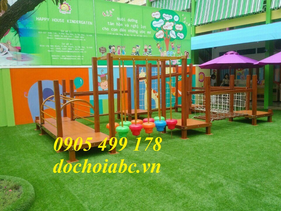 Bộ Vận Động Liên Hoàn Bằng Gỗ Ngoài Trời Cho Bé