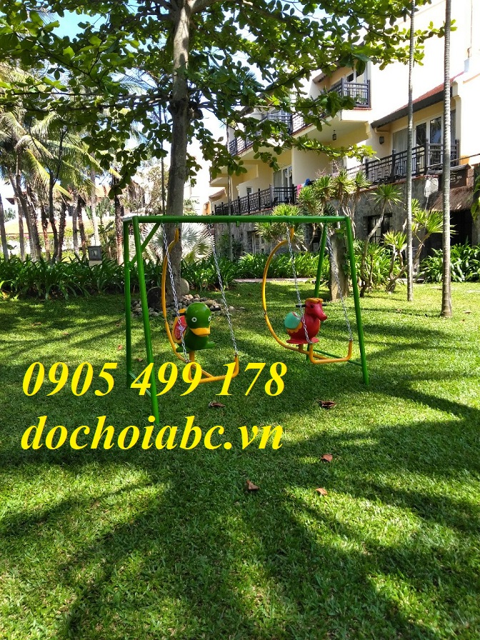 XÍCH ĐU MẦM NON 2 CON GIỐNG CHO BÉ