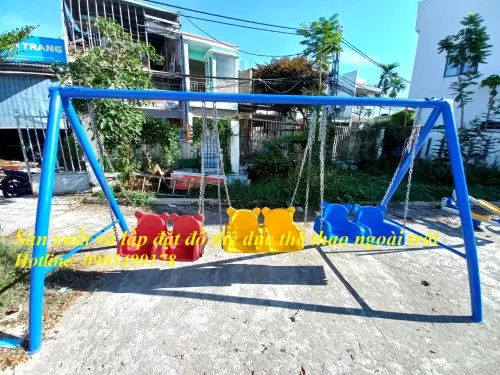 XÍCH ĐU 6 CHỖ GHẾ GẤU NGOÀI TRỜI CHO BÉ MẦM NON