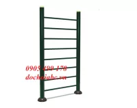 THANG LEO DỌC NGOÀI TRỜI
