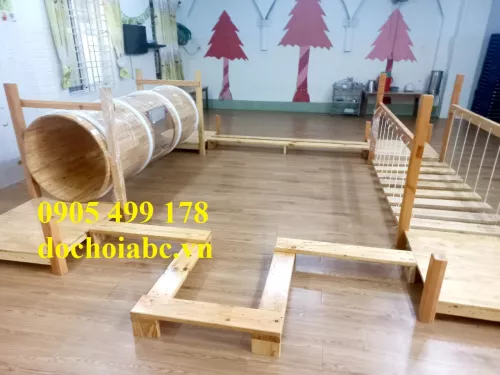 z2968237243004_a65788beaf3500474bc0b84dfa1ead6d