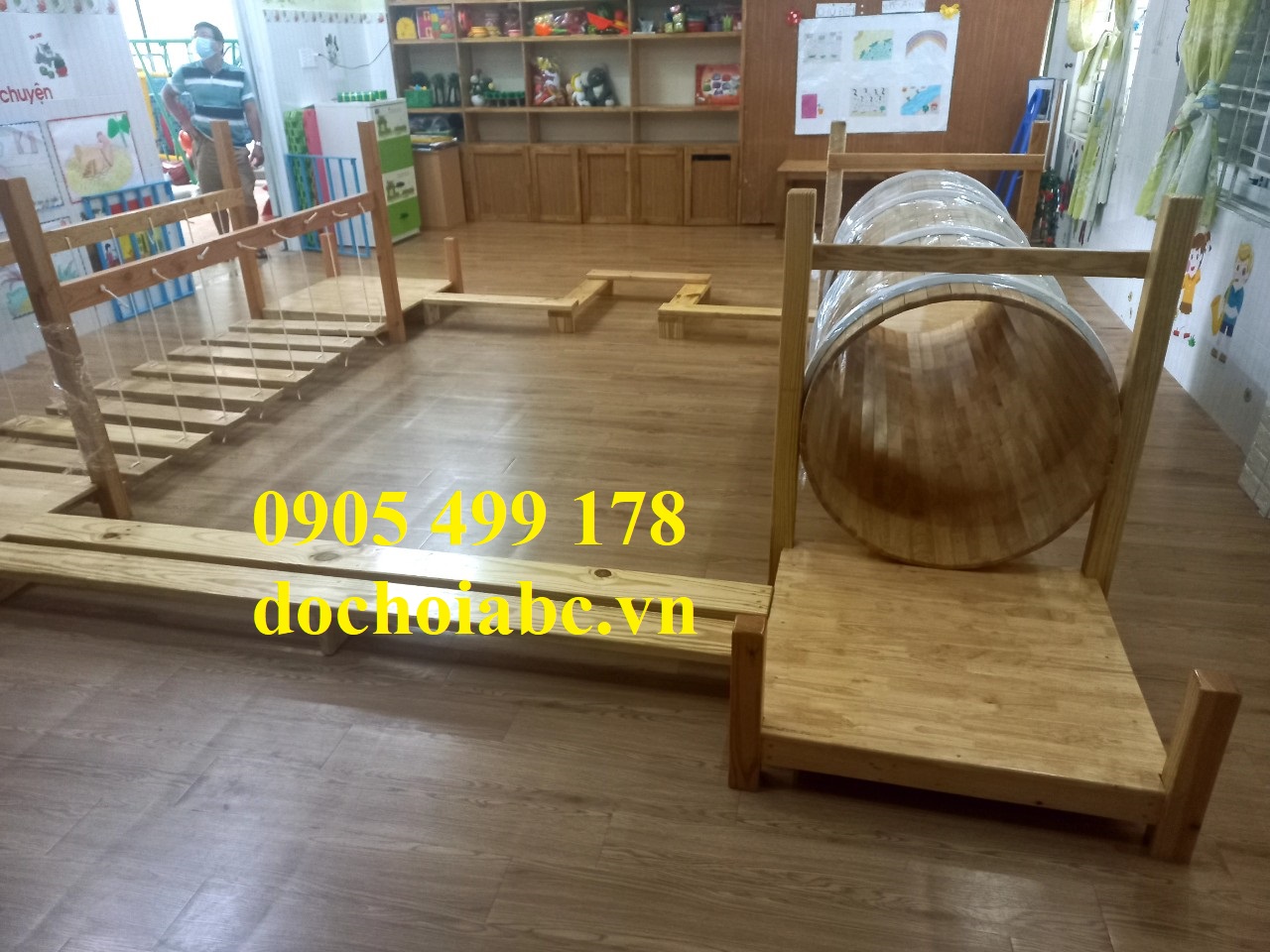 Bộ Vận Động Liên Hoàn Bằng Gỗ Cho Trẻ Mầm Non