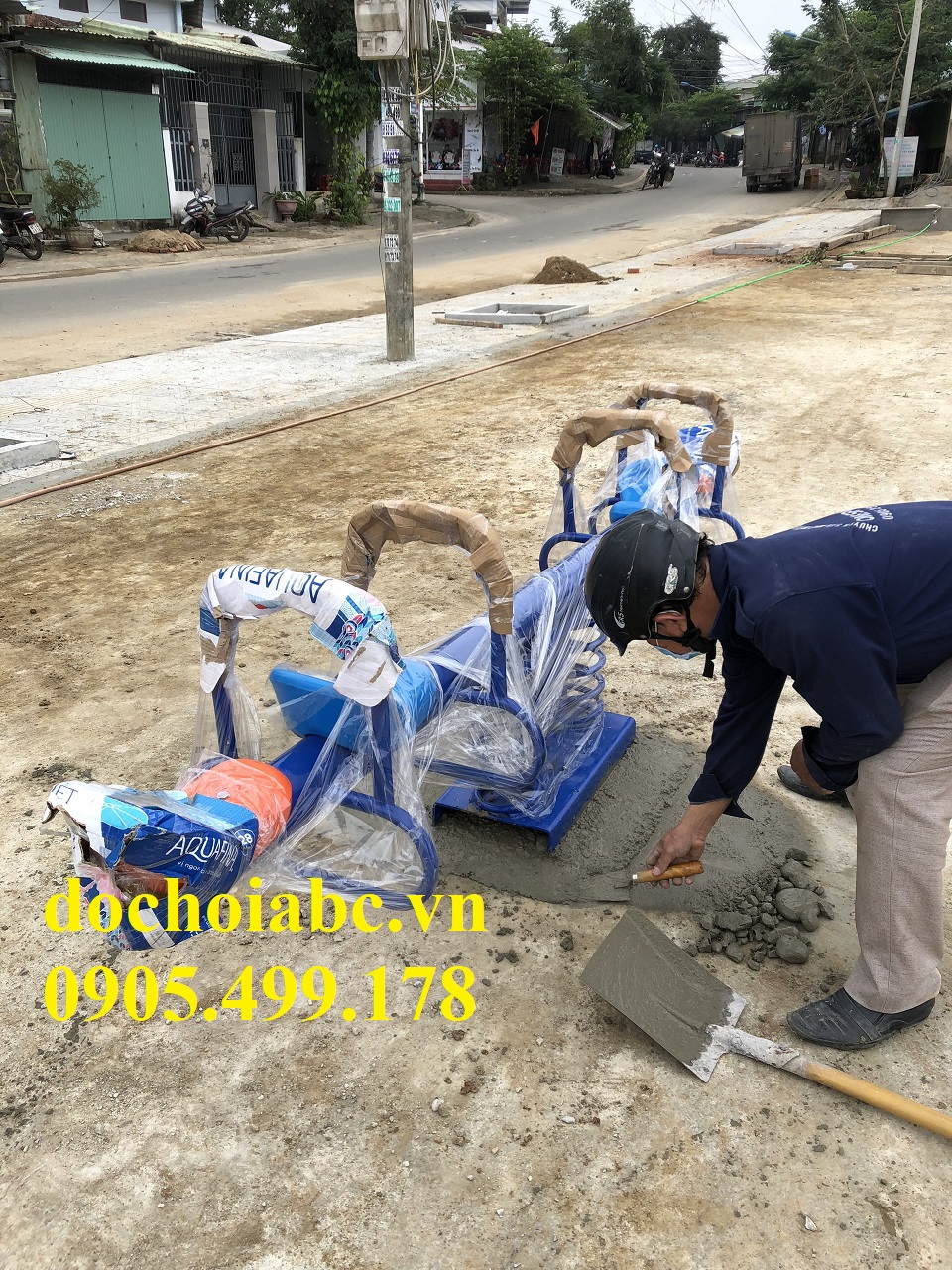 Chuyên Sản Xuất Bập Bênh 4 Chỗ Ngoài Trời Giá Rẻ - Chất Lượng Nhất