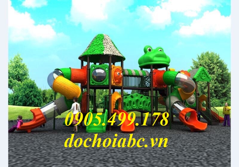 Chuyên Cung Cấp Cầu Trượt Ngoài Trời Cho Bể Bơi - Hồ Bơi Tại Quảng Nam