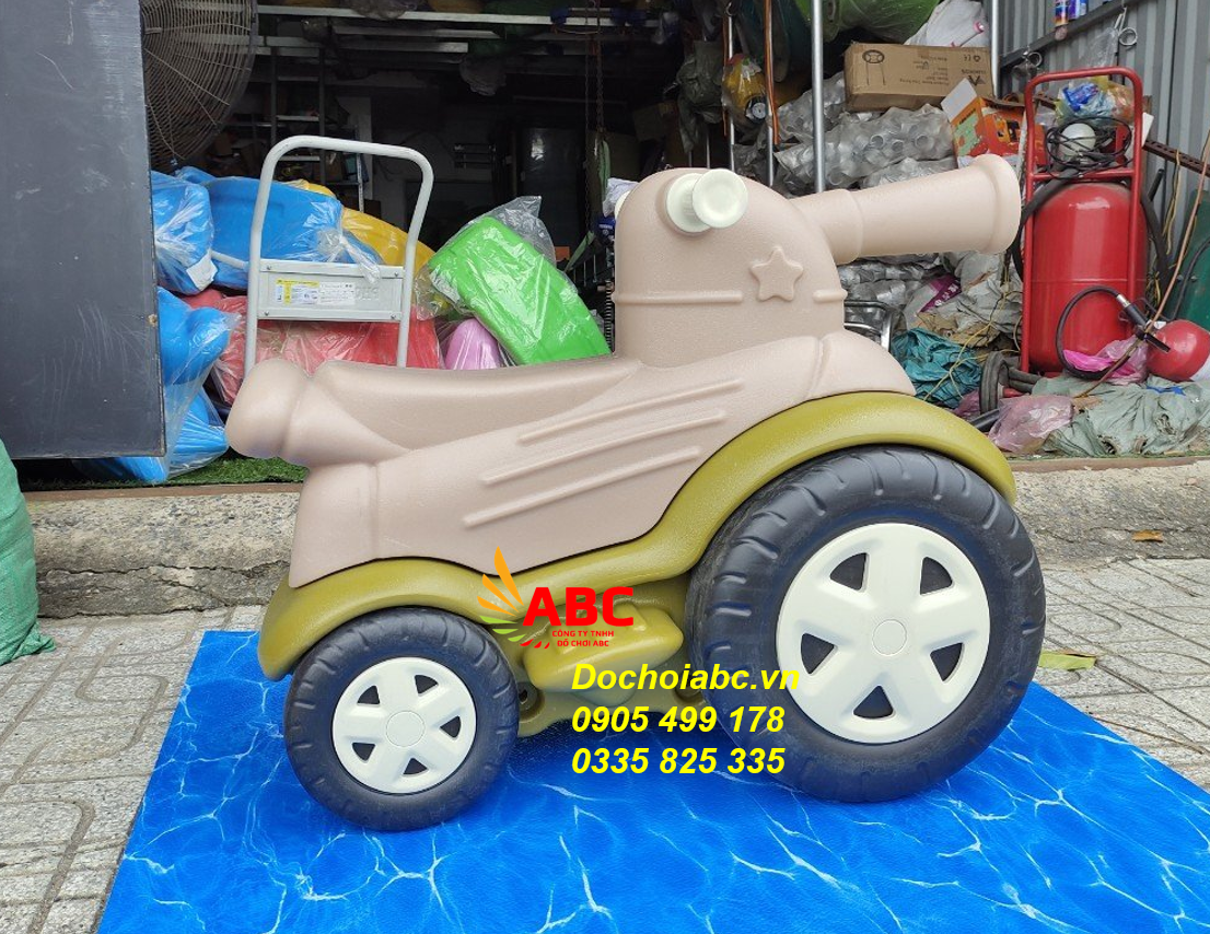 XE CHÒI CHÂN HÌNH XE TĂNG CHO BÉ