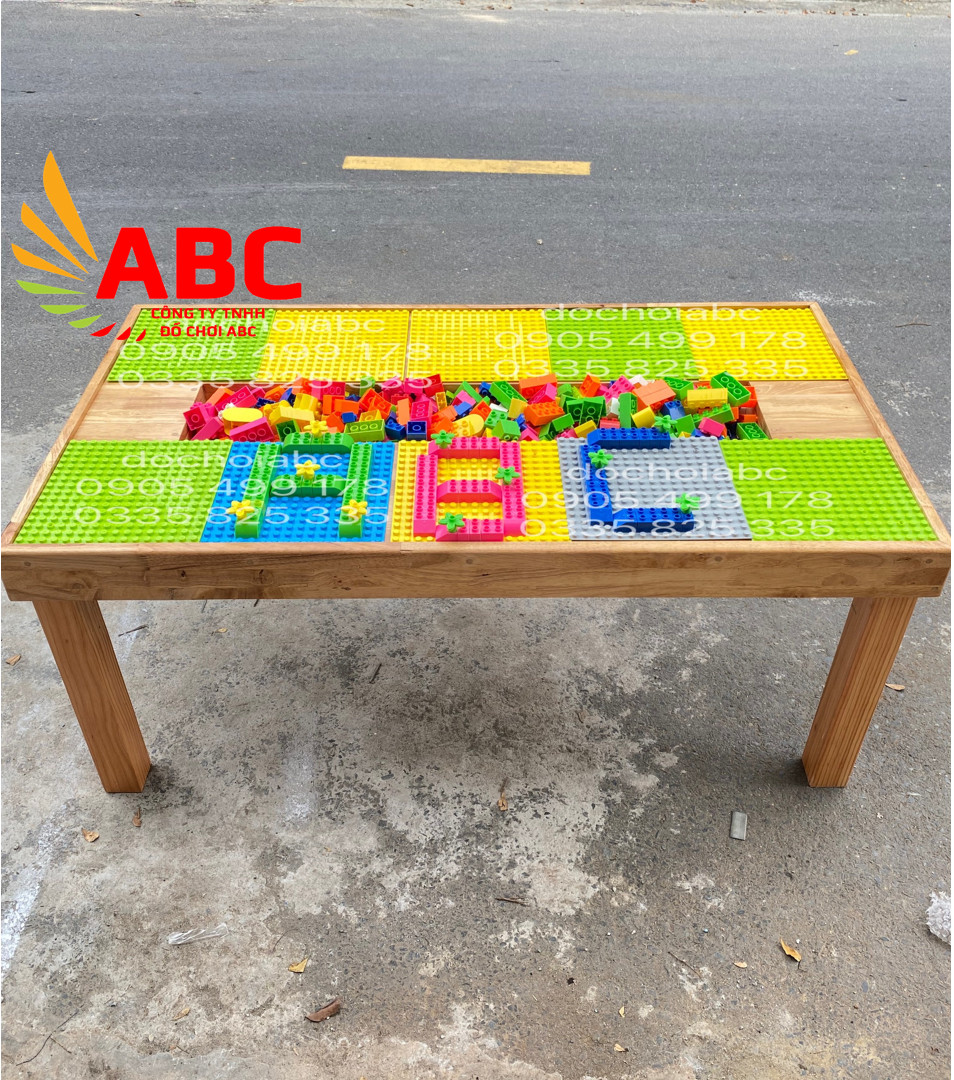 Bàn Lego 10 tấm cho bé mầm non