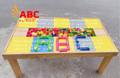 Bàn xếp hình lego cho bé bằng Gỗ
