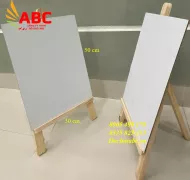 Giá vẽ bằng gỗ cho bé mầm non