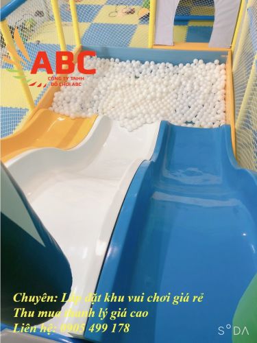 z4220000219884_b072dd1d77049e4696871cae8571ca09