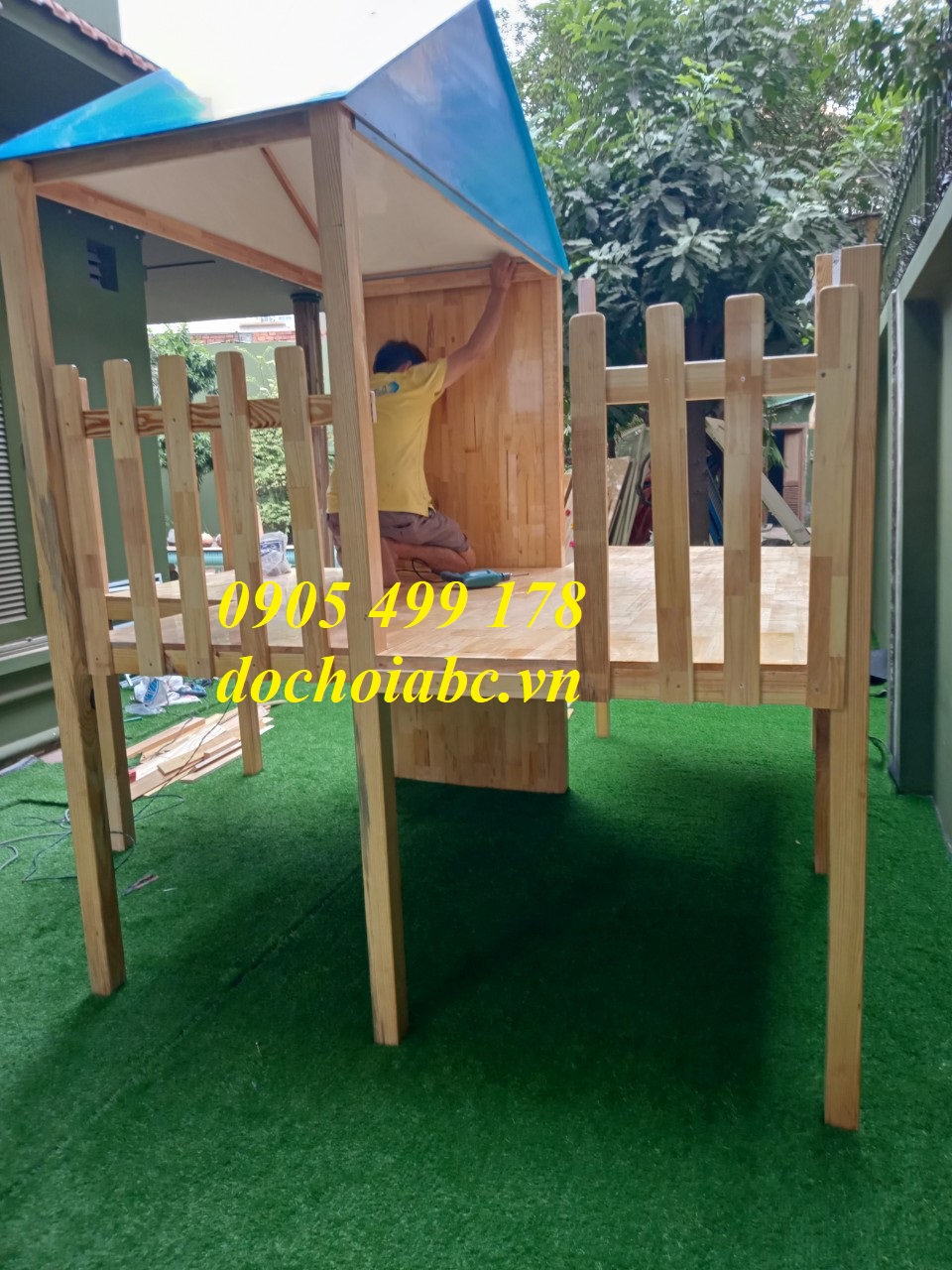 Cầu trượt liên hoàn bằng gỗ cho bé trong nhà