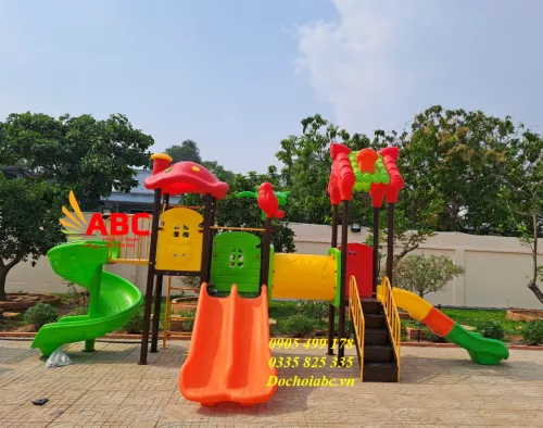 Bộ liên hoàn cầu trượt ngoài trời cho các bé mầm non