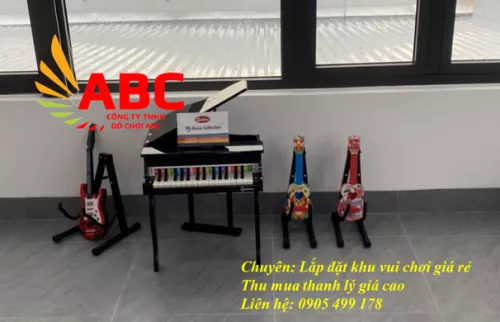 Nhà hướng nghiệp trong khu vui chơi trẻ em