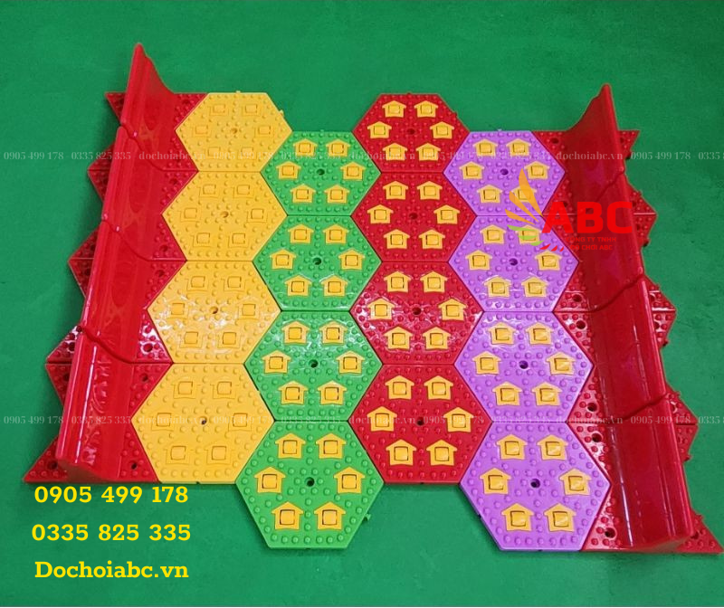 TRƯỢT CON LĂN CẦU VỒNG