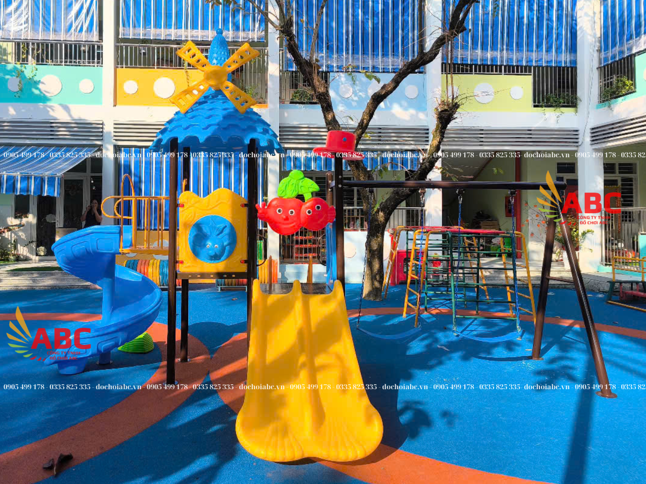 Mẫu cầu trượt liên hoàn đẹp lạ năm 2025