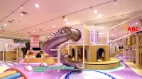 Mặt bằng trống thành thiên đường tuổi thơ