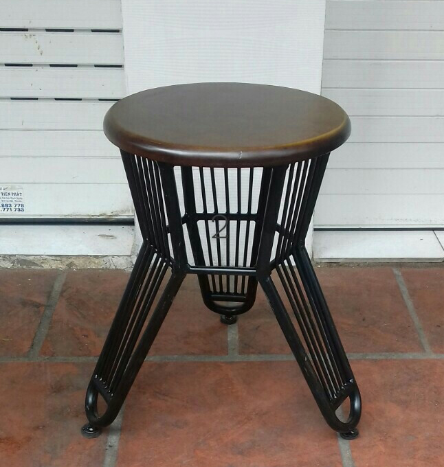 GHẾ CAFE MẶT TRÒN CHÂN SẮT CAO 40CM