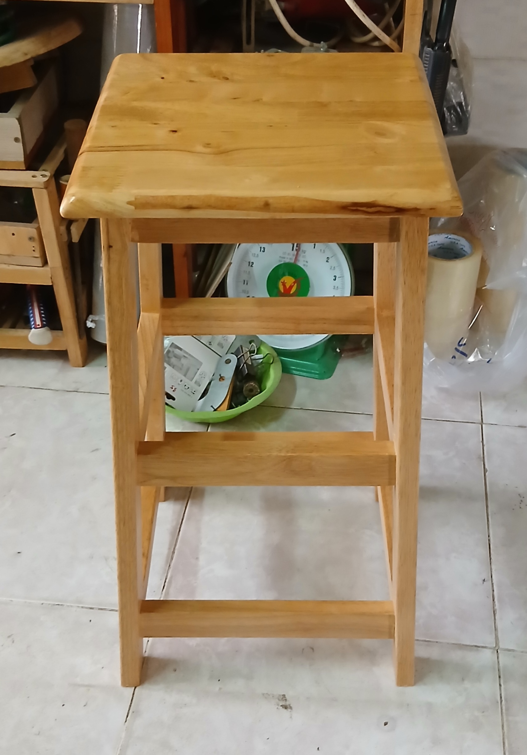 GHẾ ĐÔN MẶT VUÔNG CAO 90CM BẰNG GỖ, ĐÔN VUÔNG CAO 90CM BẰNG GỖ, GHẾ GỖ MẶT 30CM CAO 90CM BẰNG GỖ