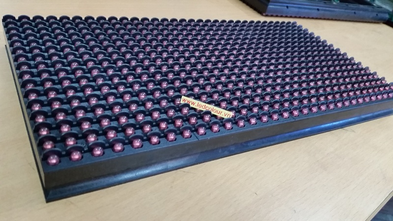 1401088241_P10 UOT QIANGLI3