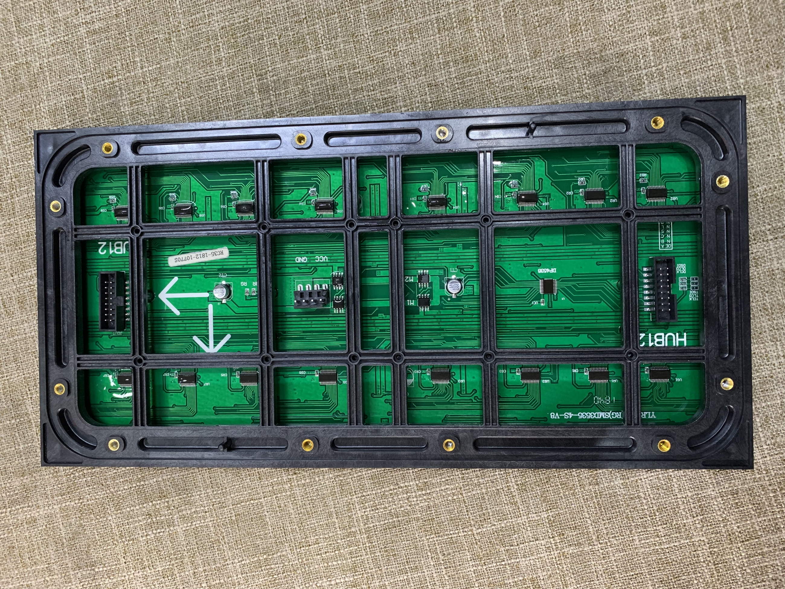 CB111753-9CBE-4895-A5C7-01537E8F805F