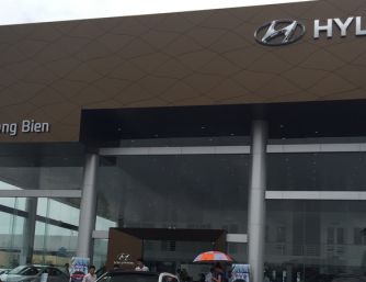 Showroom Hyundai Long Biên