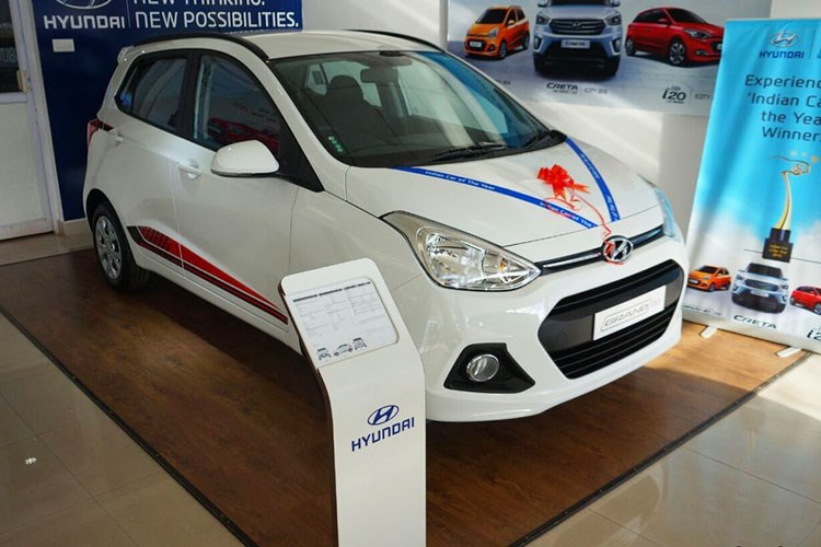 Hyundai i10 phiên bản đặc biệt kỷ niệm 20 năm tại thị trường Ấn Độ với giá 200 triệu đồng