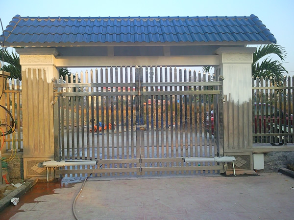 cổng tự động tại vinh