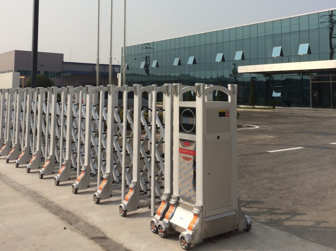 cổng xếp tự động tại vinh