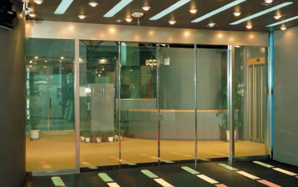 cửa tự động tại vinh