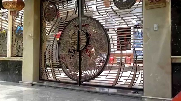 Cổng tự động tại Vinh