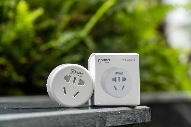 Ổ cắm điện nhà thông minh