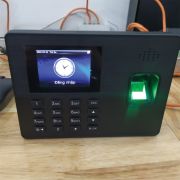 Đơn Vị Cung Cấp Máy Chấm Công Giá Tốt Tại Vinh, Nghệ An