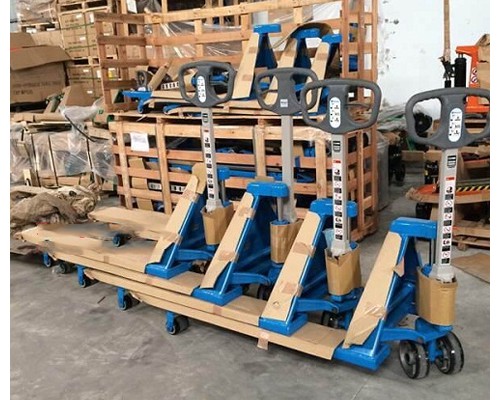 ​Bạn có đang sử dụng xe nâng tay pallet đúng cách?