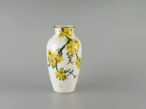 Bình hoa 27cm - Hoa Mai Vàng