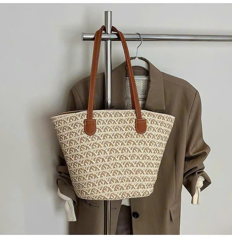 z6803624841651_5f37f38b2bdbd96a4ad13ee821eabcb8