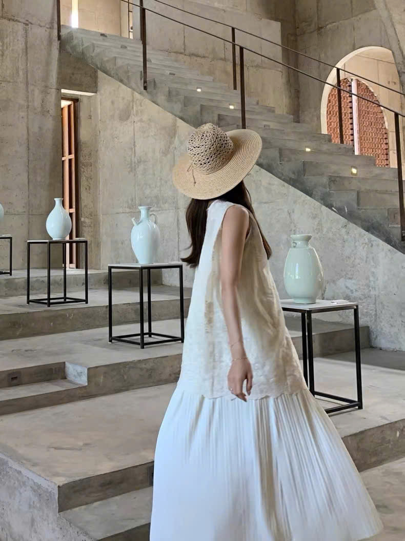 z6694026565013_c90f96b59e22f92bb8f6c64b309ebaf9